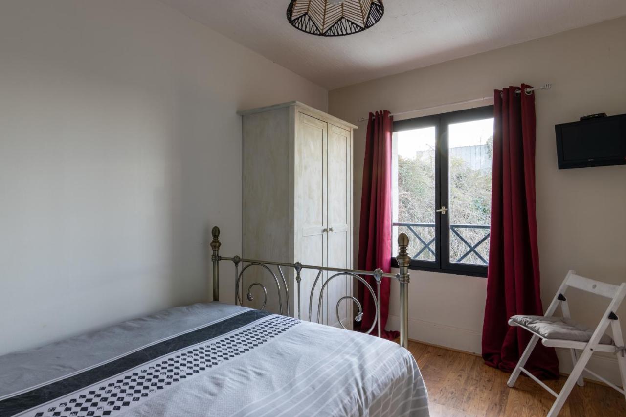 Maison Chaleureuse-Grand Jardin-Proche Saumur Parnay Ngoại thất bức ảnh